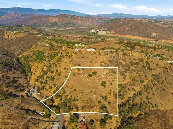 0 Live Oak Creek Cir, Fallbrook, CA 92028