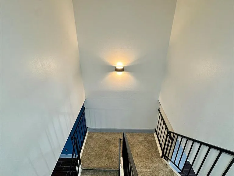 10010 Knoboak Dr — Photo 3