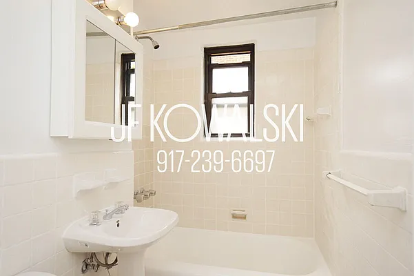Rented by Kowalski & Co | media 12