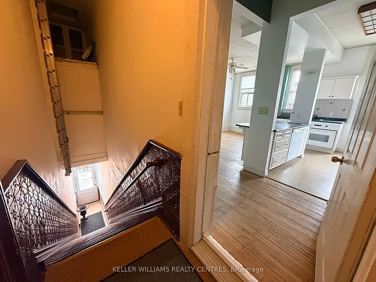 1 Simcoe St #C — Photo 25