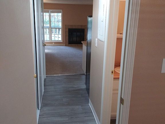 5th image of 2400 W 17th Ave #C304