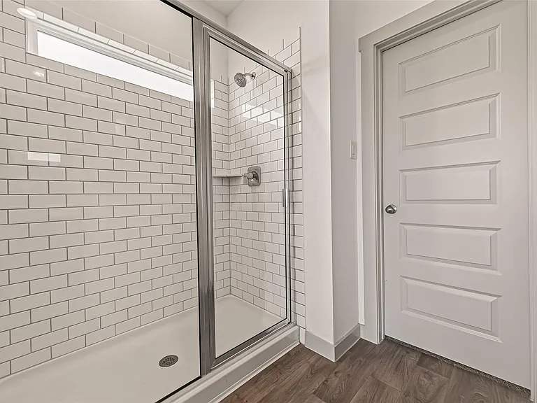 6903 Green Embers Ln — Photo 36