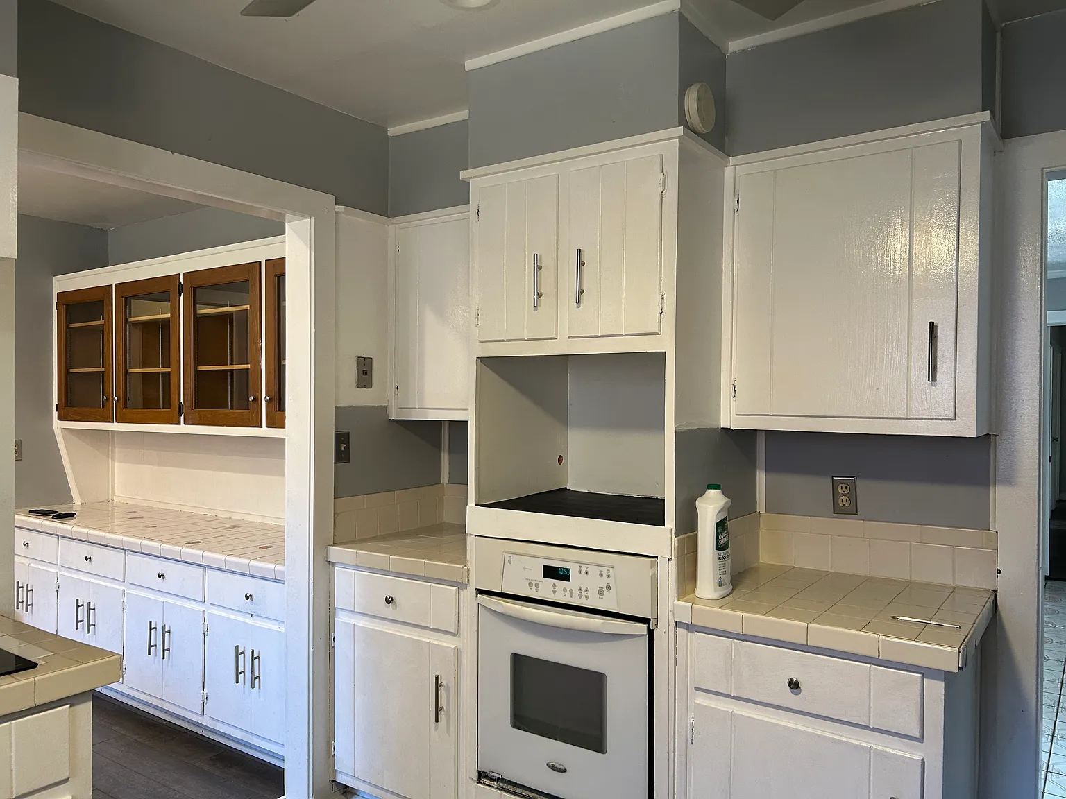 4 bed, 1932 sqft, $2,100 — Photo 4