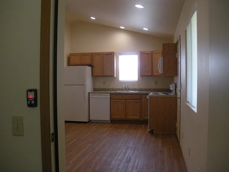 W Helena Ave — Photo 10