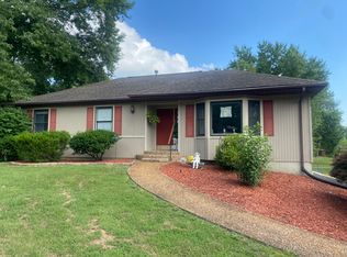 842 Stardust Dr, Herrin, IL 62948