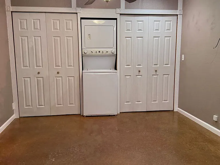 8033 Lax Dr — Photo 23