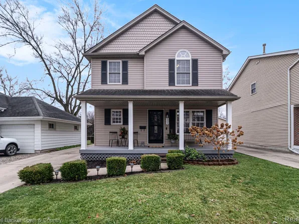 1359 Catalpa Dr, Berkley, MI 48072