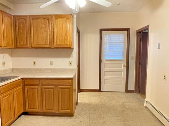 3rd image of 320 Granite St Unit 1