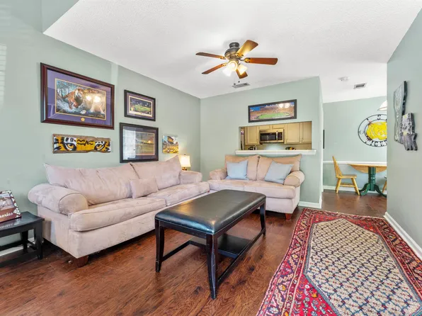 141 E Boyd Dr APT 502, Baton Rouge, LA 70808