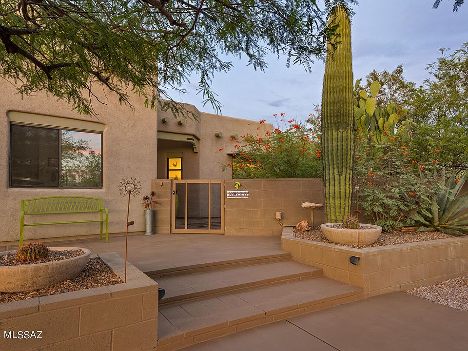 1st image of 37125 S Estancia Dr