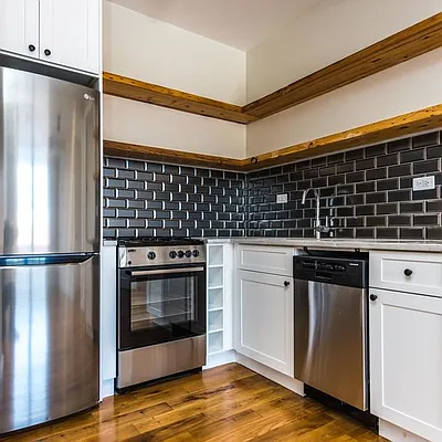 Rented by Nooklyn NYC LLC | media 22