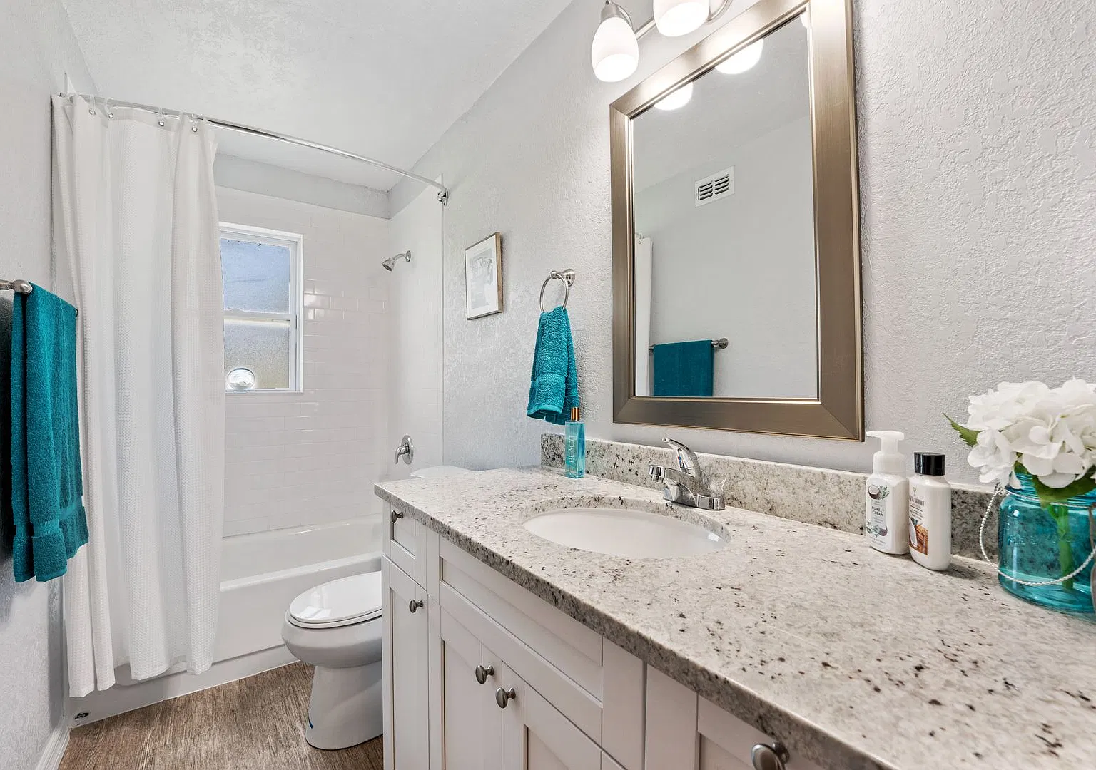 Indian River Shores Apartments — Photo 1
