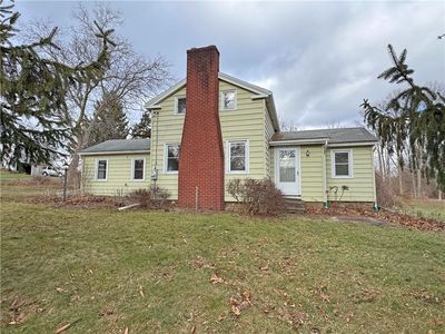 670 Brooks Rd, West Henrietta, NY, 14586