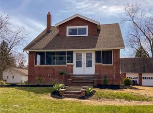 36000 Aurora Rd, Solon, OH 44139