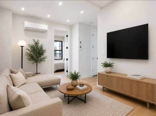 70 Greenpoint Ave #2A, Brooklyn, NY 11222