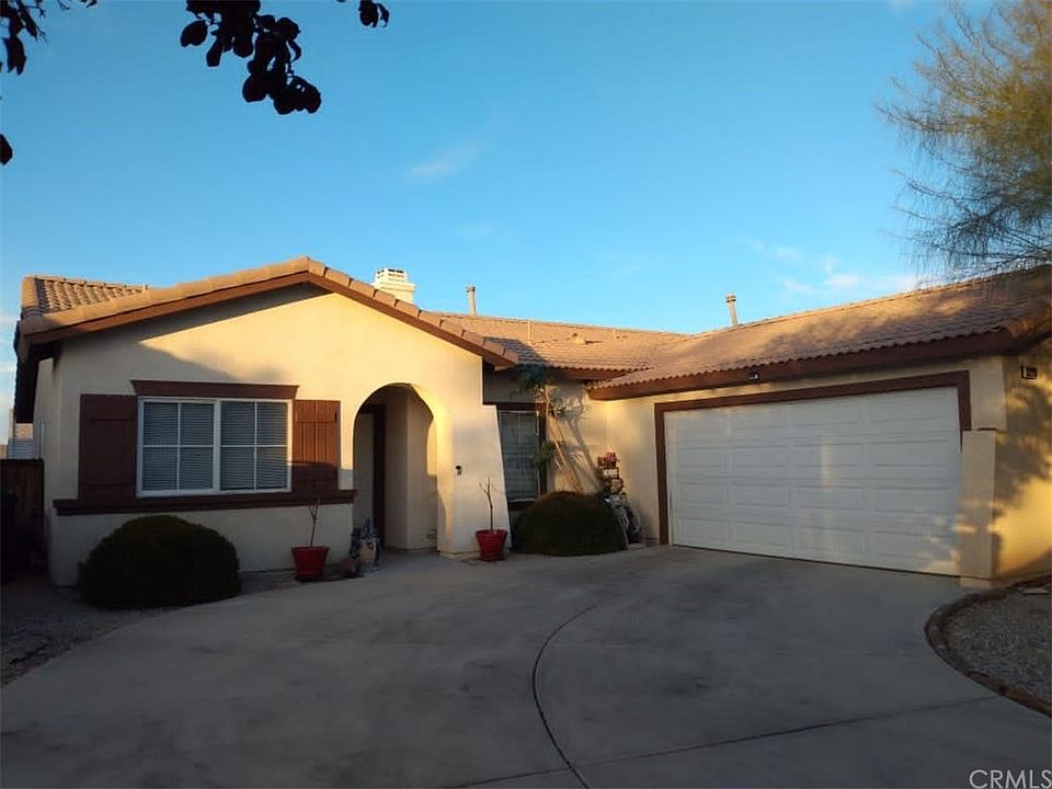 1st image of 13290 Dos Palmas St