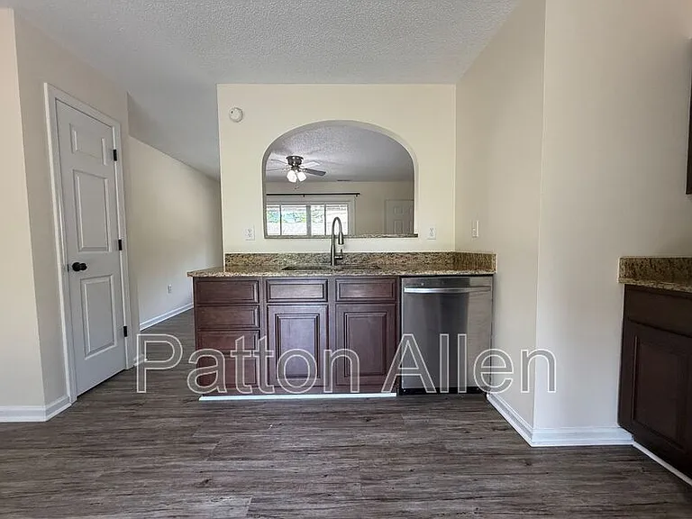 48 Dawnwood Cir — Photo 13