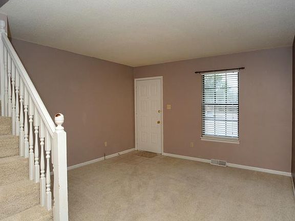 3rd image of 8655 N Hull Dr