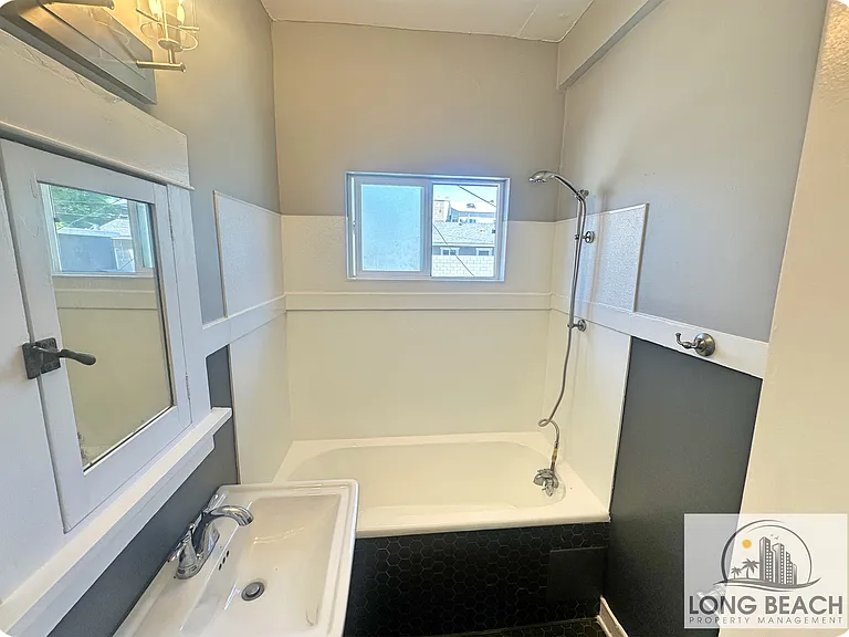 248 Gaviota Ave — Photo 9