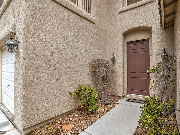 2nd image of 5388 Bella Ventana Ave