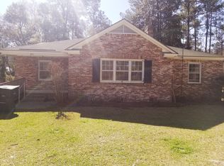 211 Overhill Dr, Walterboro, SC 29488