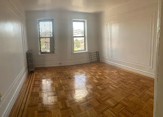 Rented by G Y B Realty Inc | media 1