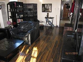 3rd image of 382 N 8th St