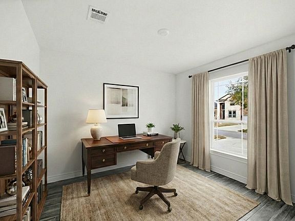 3rd image of 16503 Boston Post Rd