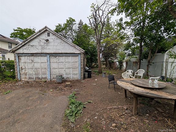 4th image of 93-42 212th Street