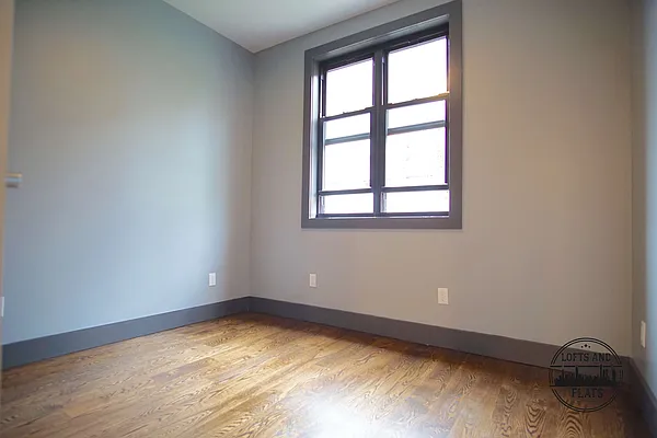 Rented by Lofts and Flats LLC | media 37