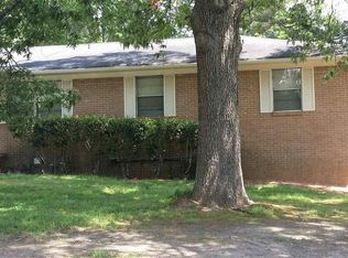 10403 Whispering Pine Dr, Little Rock, AR 72209