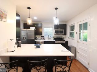 4009 Taney Ave, Alexandria, VA 22304