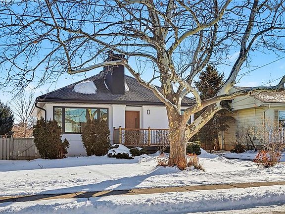 3rd image of 10 Norwich Rd