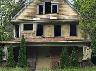 196 Rhodes Ave, Akron, OH 44302