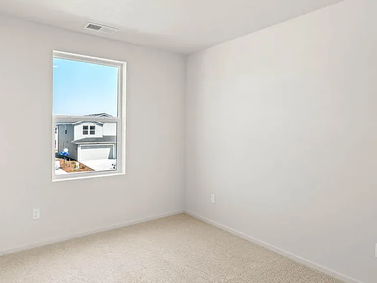 2629 Meadows Ln — Photo 19