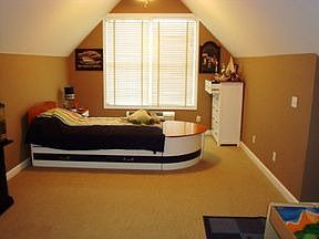 2nd image of 103 Vann Ln