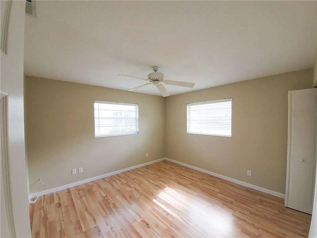 Building Photo - 919 Turtle Cove Ln #4