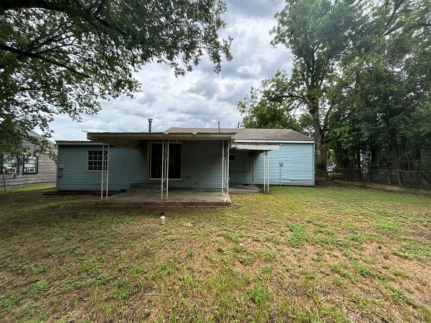 905 Carlisle St, Killeen — Photo 2