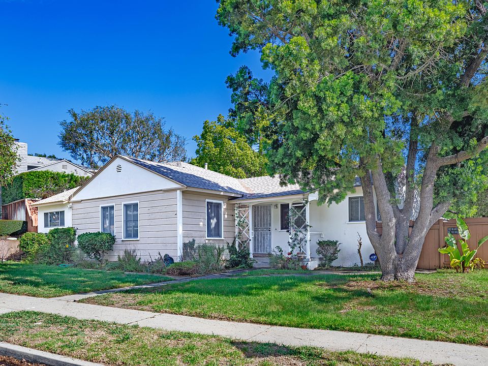 1st image of 3388 Rosewood Ave
