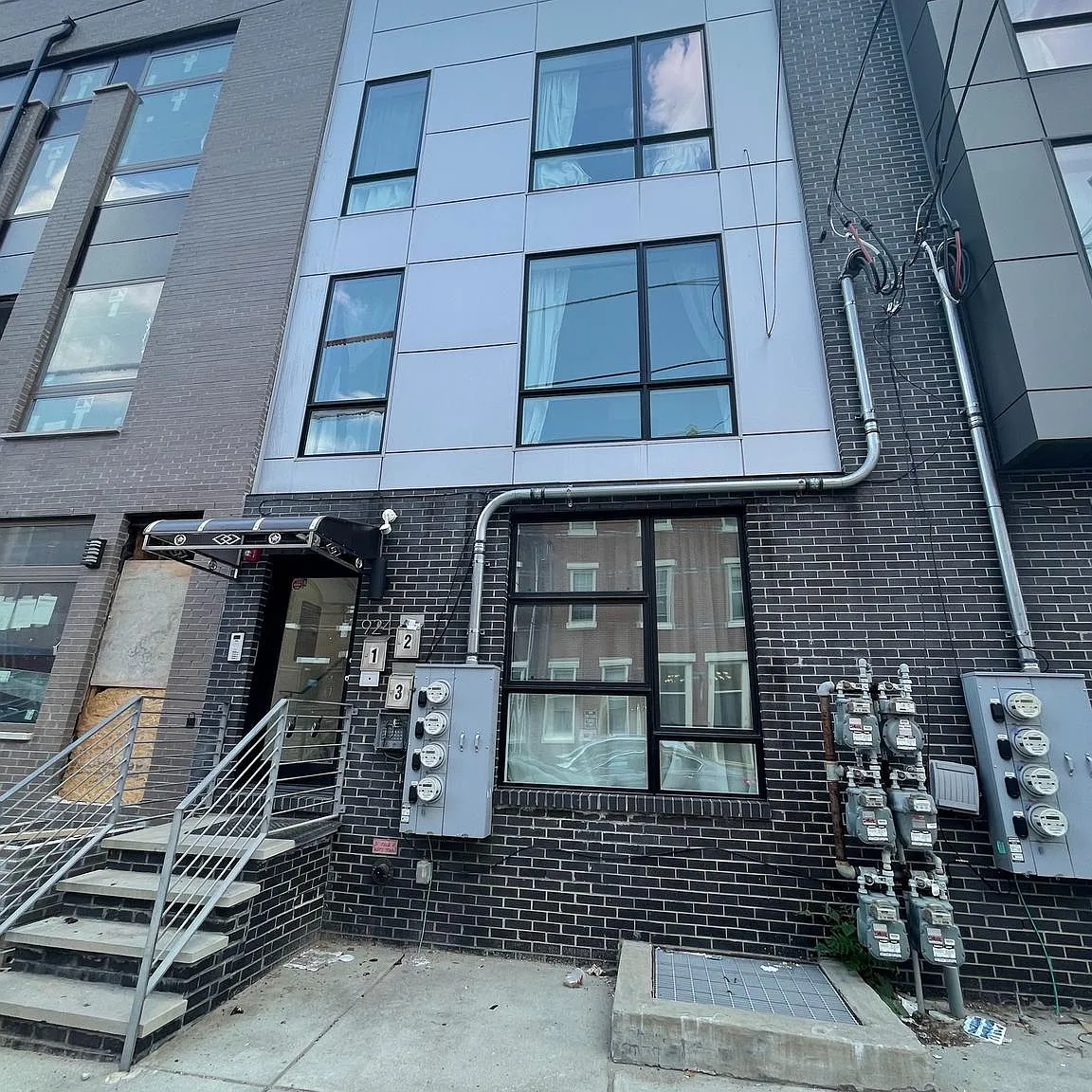 2 bed, 2470 sqft, $1,850 — Photo 1