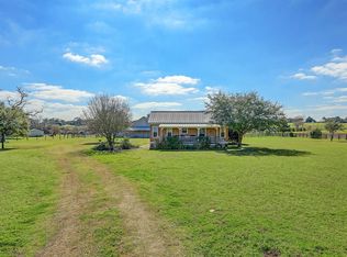 710 Mill St, Round Top, TX 78954