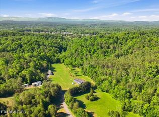 427 Thorngrove Pike, Kodak, TN 37764