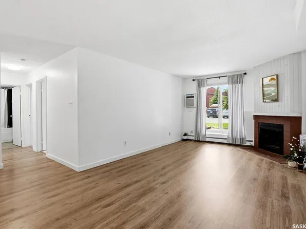 UNIT 107-415 Tait COURT, Saskatoon, SK S7H 5L3