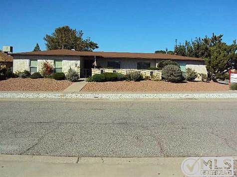 1st image of 701 Somerset Dr