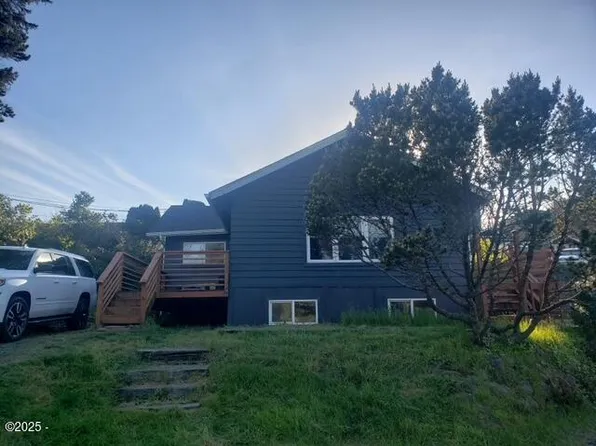 425 S Highway 101, Depoe Bay, OR 97341