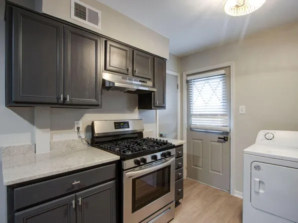 540 N Mendenhall Rd, Memphis, TN