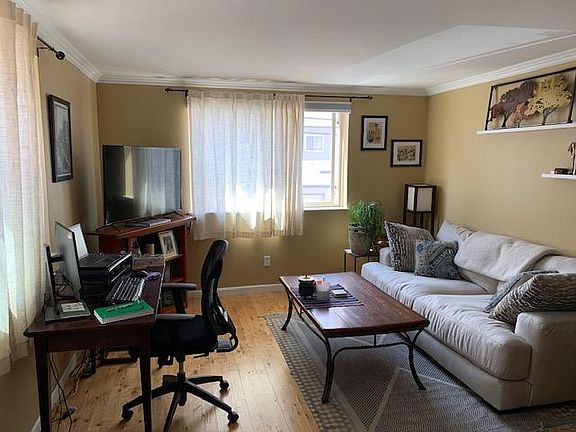 5th image of 1759 N Gilpin St APT 104