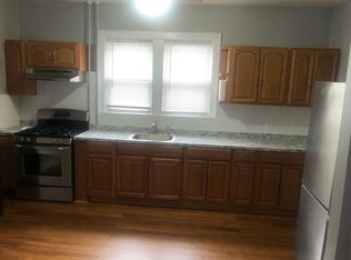 853 E 231st St APT 1, Bronx, NY 10466