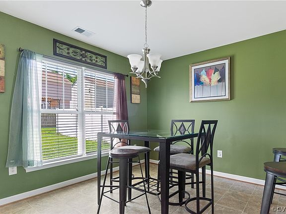 4th image of 3009 Maura Ct