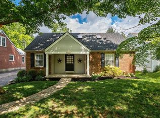 4005 Springhill Rd, Saint Matthews, KY 40207